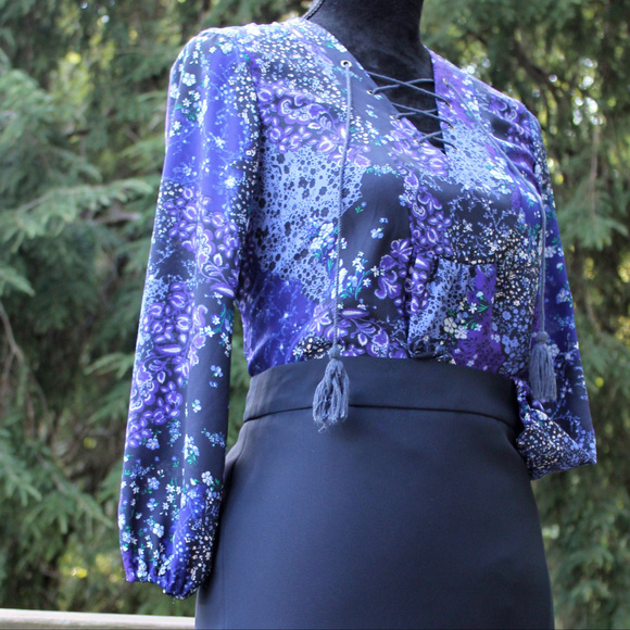 Tahari Floral Tie-Neck Indigo Peasant Blouse S/P - Picture 7 of 8